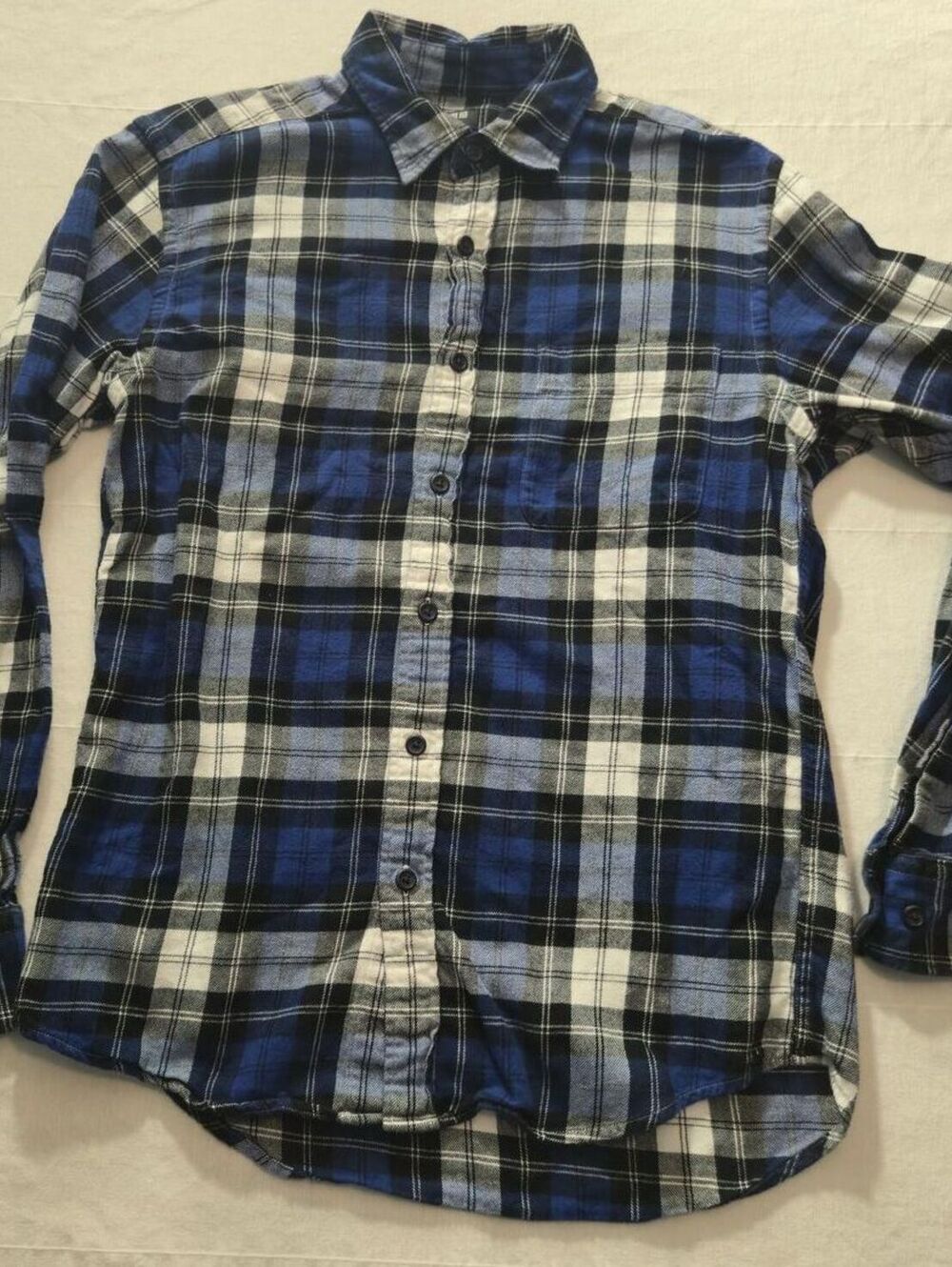 Uniqlo Blue Black White Plaid Button-Up Flannel Shirt Size Small